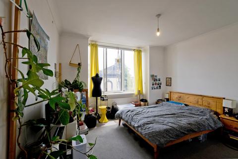2 bedroom flat for sale, 598-602 Holloway Road, N19