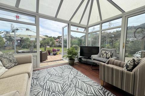 3 bedroom bungalow for sale, Sunnydale Avenue, Brighouse HD6