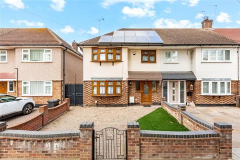 3 bedroom end of terrace house for sale, Nelson Road, Rainham, RM13