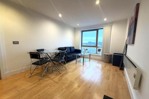 1 bedroom flat to rent, Clarence House, Leeds Dock