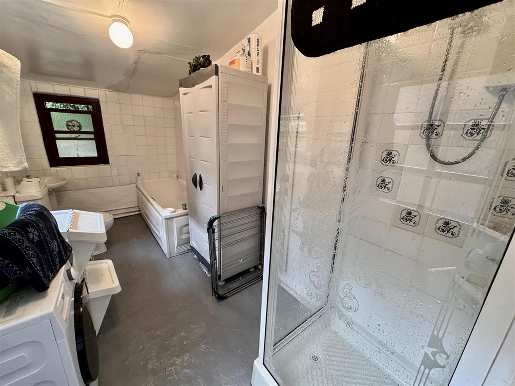 Downstairs Bathroom