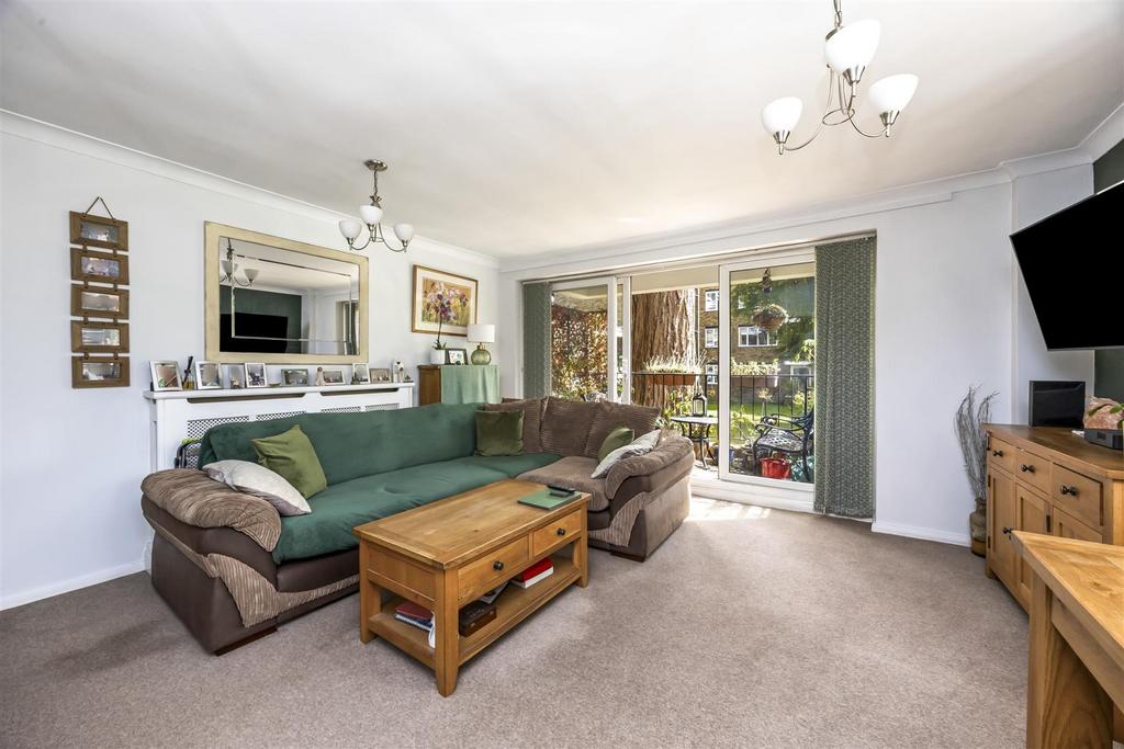 Living/Dining Room