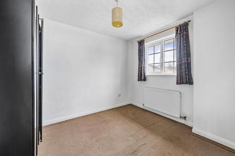 3 bedroom semi-detached house for sale, Grantham Close,  Freshbrook,  SN5