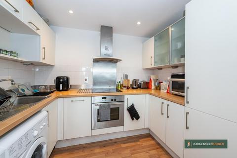 2 bedroom flat for sale, Willesden Lane, London, NW6