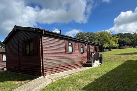 3 bedroom park home for sale, Gurnard Pines, Cockleton Lane, Cowes