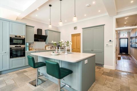 13 Marlborough Road, London, W5 5NY