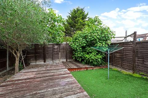 undefined, Station Crescent, Surrey TW15