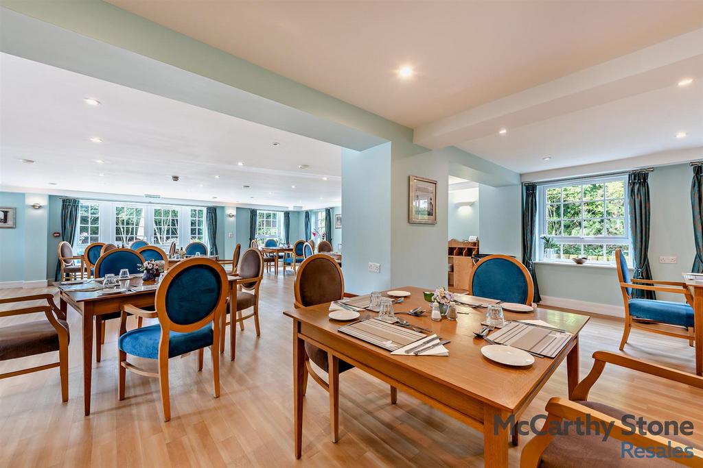 8660879-interior25-800.jpg