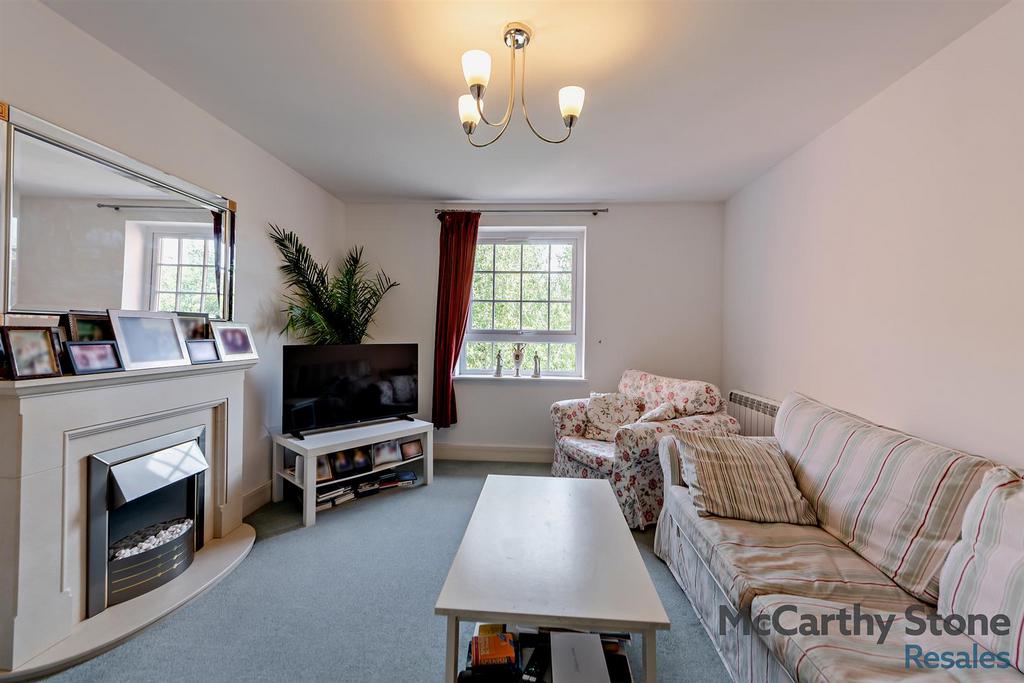8660879-interior03-800.jpg