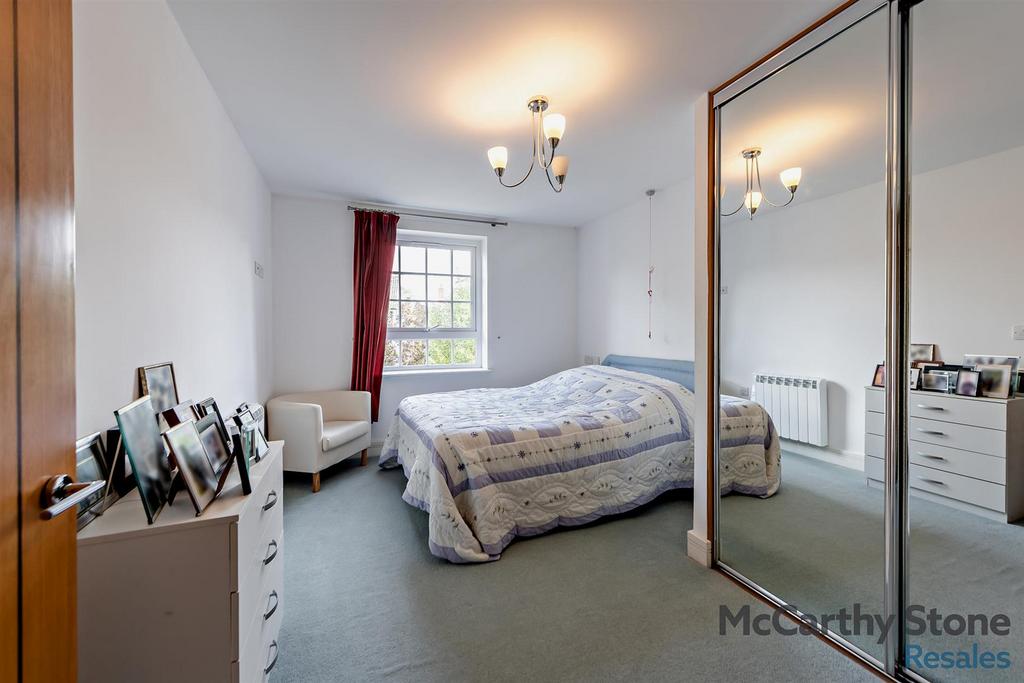 8660879-interior08-800.jpg