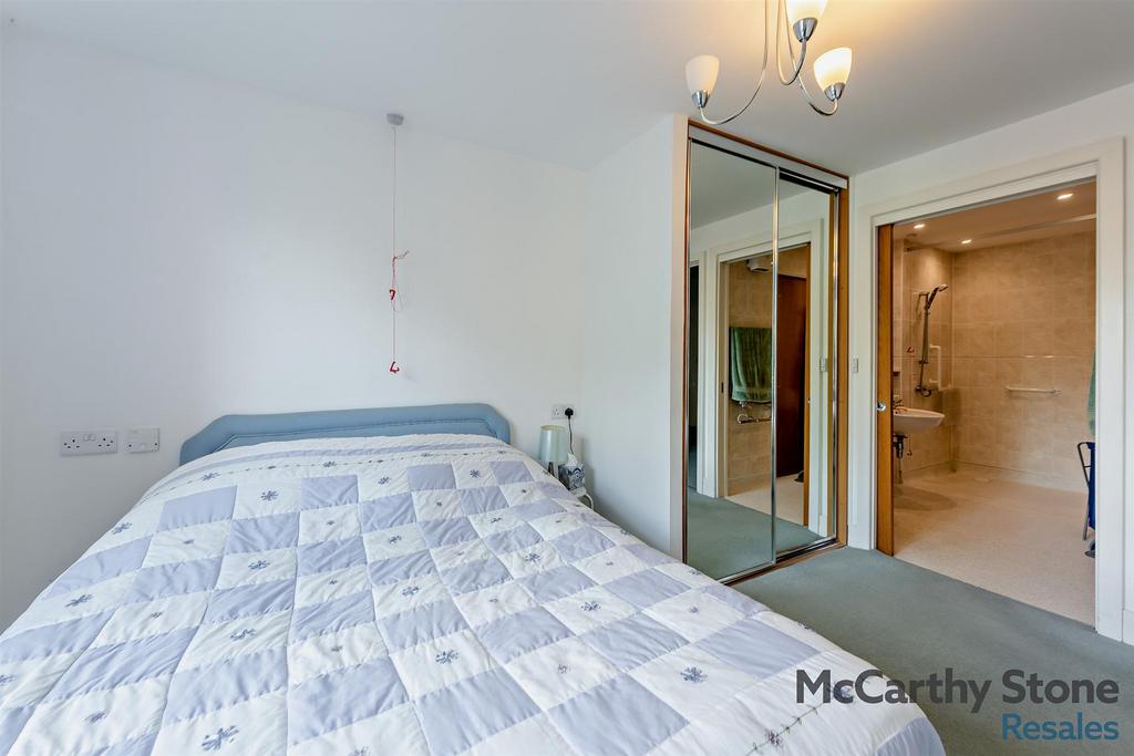 8660879-interior11-800.jpg