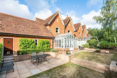 undefined, Hazel Grove, Kingwood, Henley-on-Thames, Oxfordshire, RG9