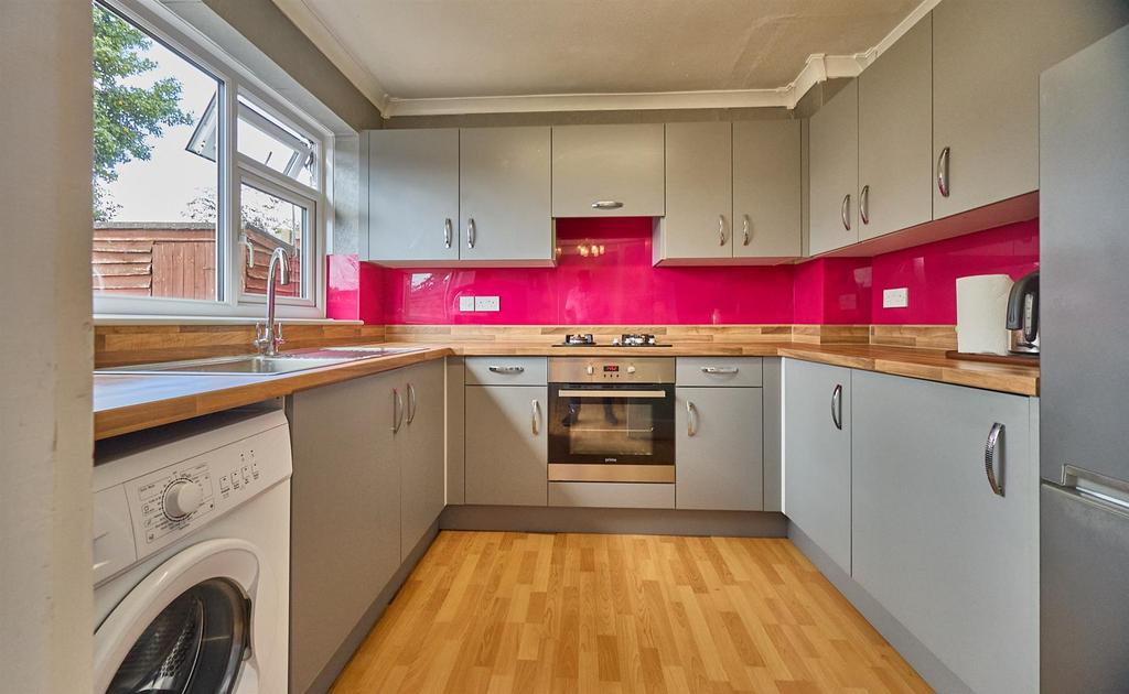Refitted Kitchen to Rear