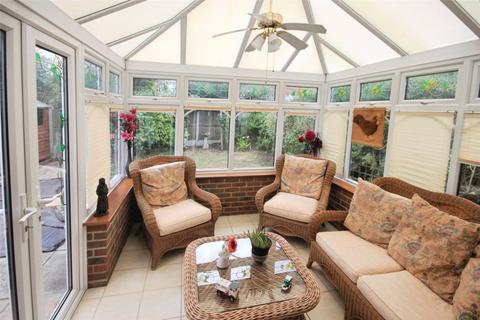 3 bedroom detached bungalow for sale, Clements Green Lane, South Woodham Ferrers, Chelmsford, Essex, CM3