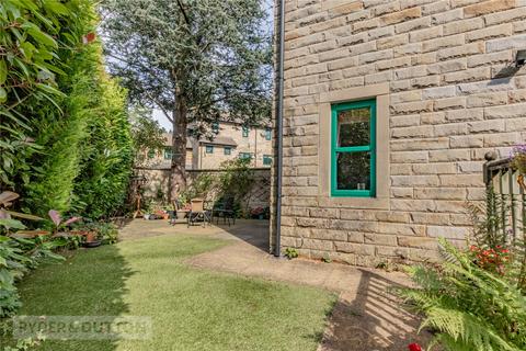 undefined, Hopkinson Close, Uppermill, Saddleworth, OL3