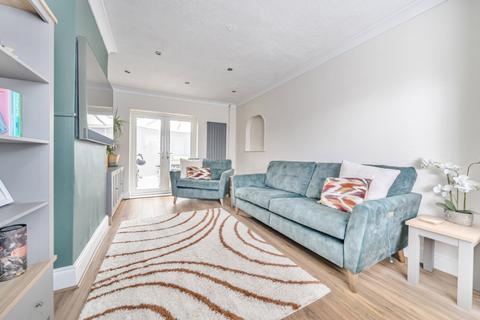 undefined, Queensway, Grantham, NG31
