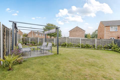undefined, Queensway, Grantham, NG31