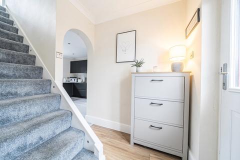 undefined, Queensway, Grantham, NG31
