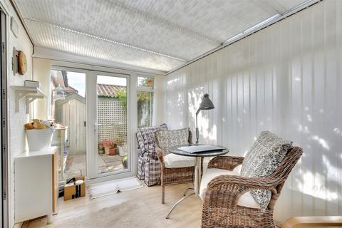 undefined, Salcombe Drive, Redhill, Nottingham