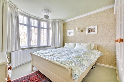 undefined, Salcombe Drive, Redhill, Nottingham