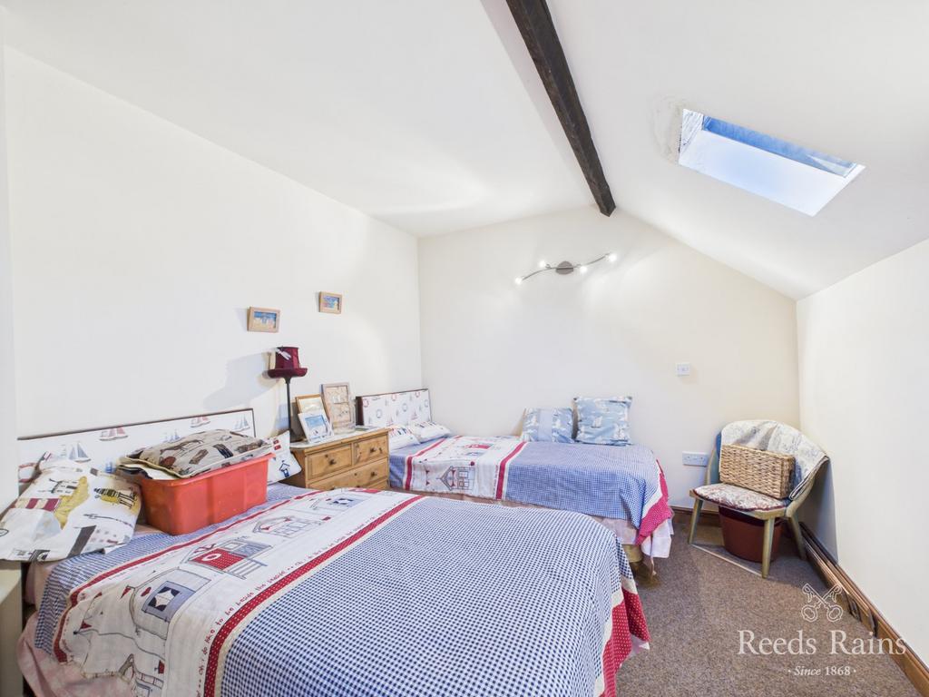 Annexe Bed 2