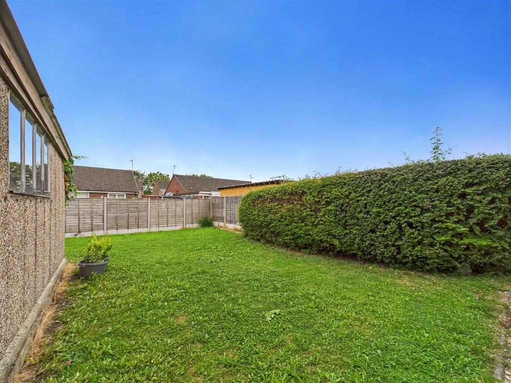 CAM03303 G0-PR0192-STILL009.jpg