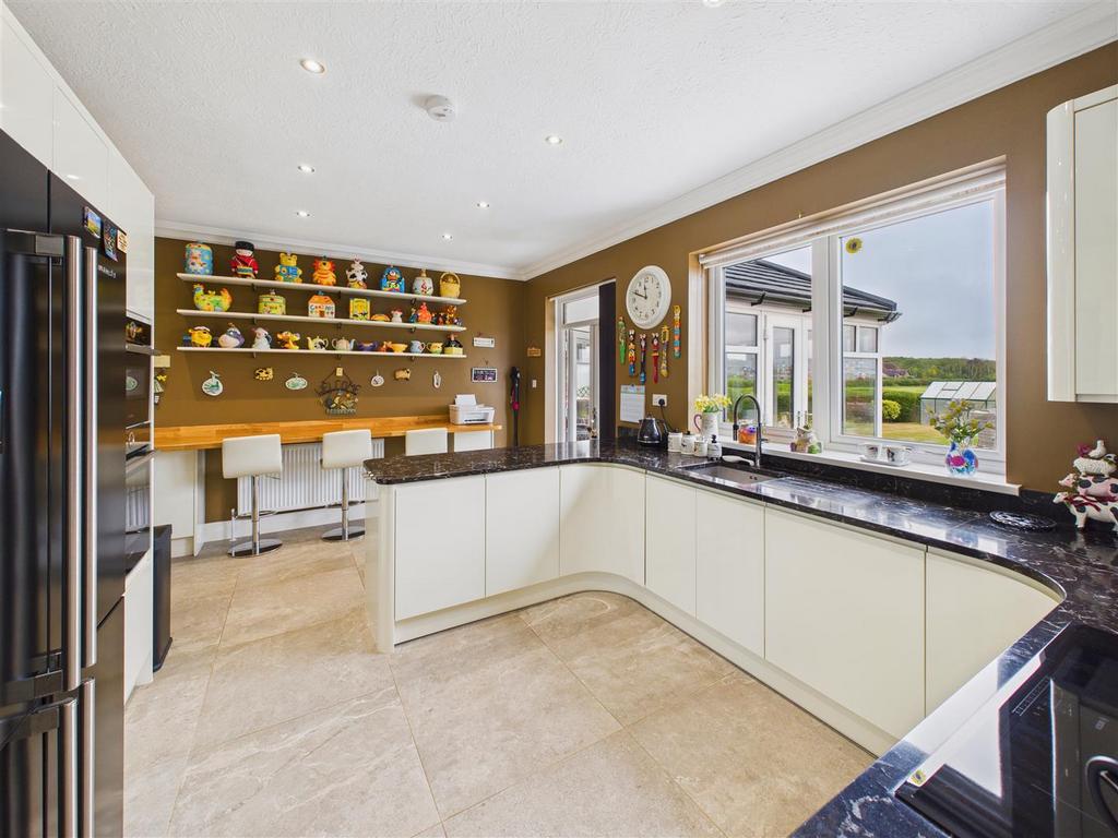 Breakfast Kitchen