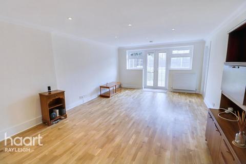 4 bedroom detached bungalow for sale, Eastwood Road, Rayleigh
