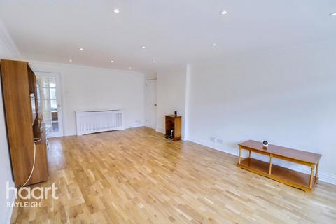 4 bedroom detached bungalow for sale, Eastwood Road, Rayleigh
