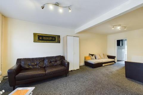 undefined, Willow Road, Aylesbury HP19