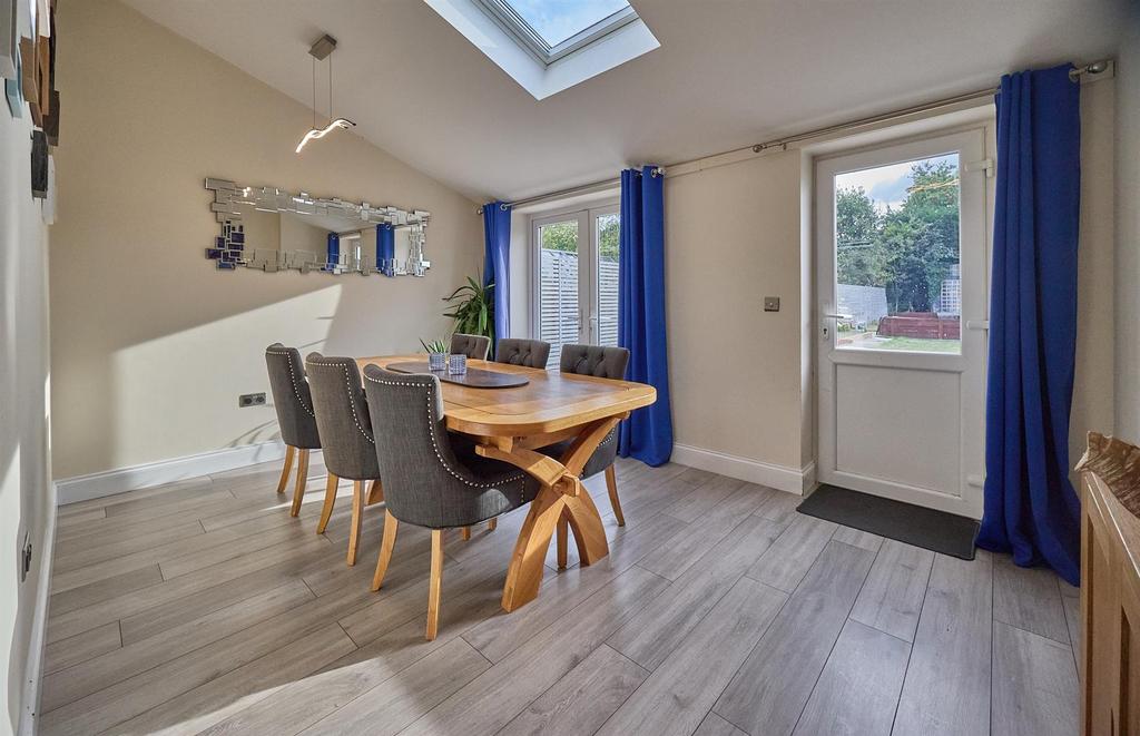 Family Room/Dining Room