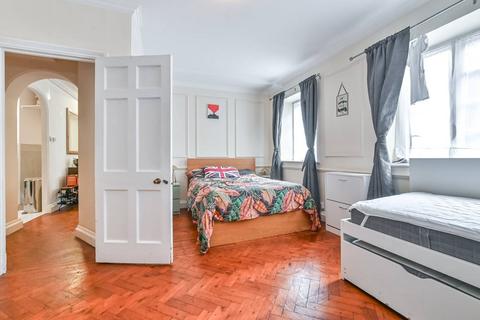 2 bedroom flat for sale, Shepherd Street, Mayfair, London, W1J