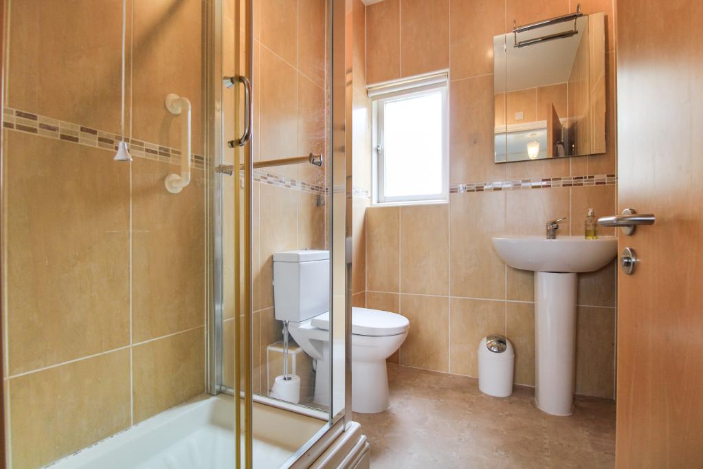 En Suite Two