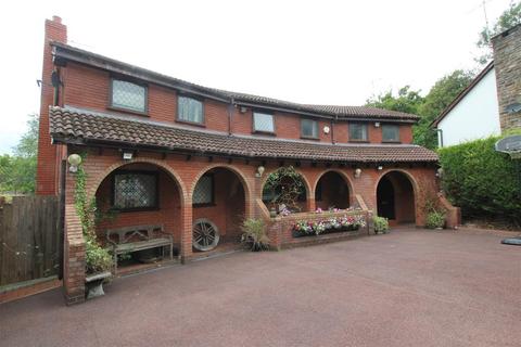 undefined, Oakley Park, Bolton BL1