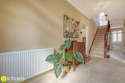 5 bedroom detached house for sale, Ladysmith Avenue, Brightlingsea, Colchester, CO7