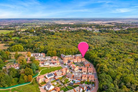 3 bedroom semi-detached house for sale, Augusta drive, Hockley SS5