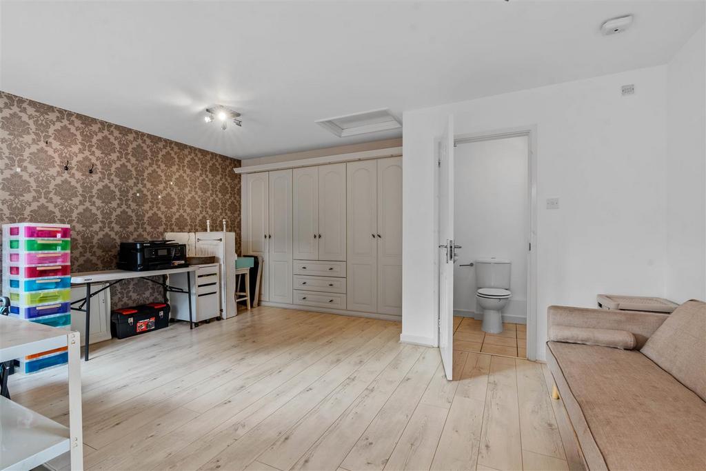 23 Overslade manor, Rugby NWM (30 of 37).jpg