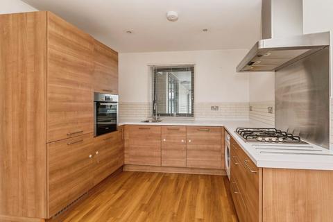 45 Brooking House Rollason Way, Brentwood, CM14 4ET