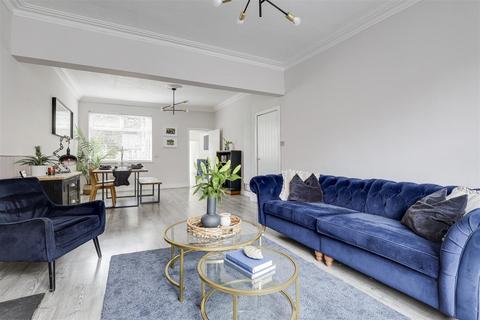 3 bedroom detached house for sale, Recreation Street, Long Eaton NG10