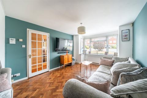56 Brooklands Way, Redhill, RH1 2BW