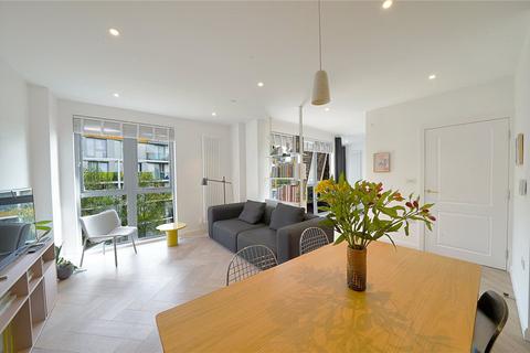 Studio for sale, Cross Lane, London, N8