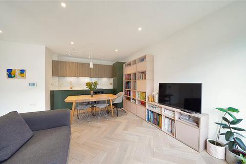 Studio for sale, Cross Lane, London, N8