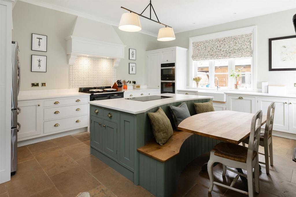 Kitchen/Breakfast Room