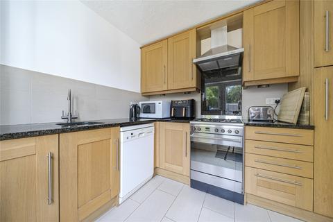 3 bedroom detached house for sale, Kerria Way, Woking GU24