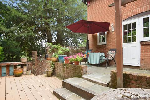 undefined, Hursley SO21