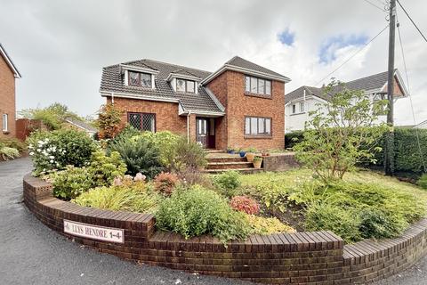 undefined, Llys Hendre, Llangennech