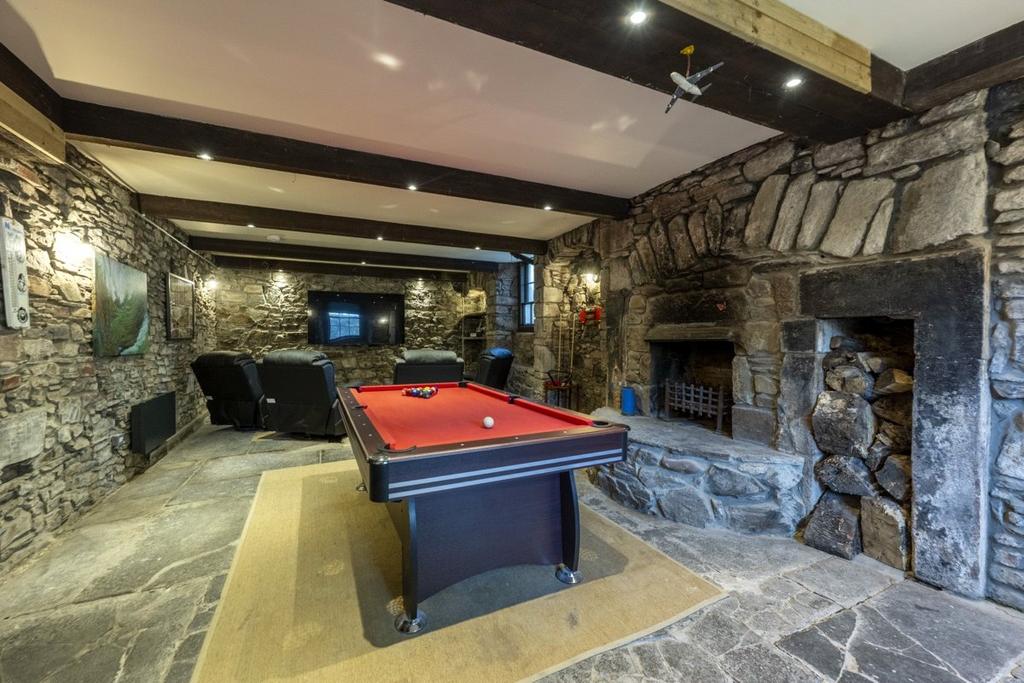 Cinema/Games Room