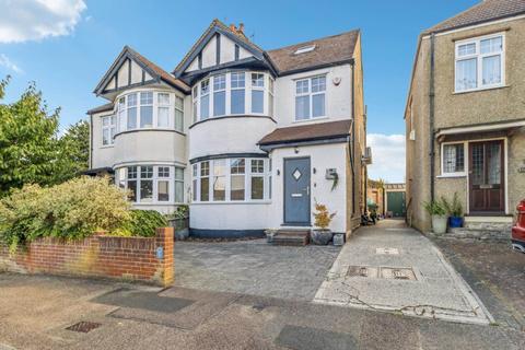 undefined, Talbot Avenue, Bushey