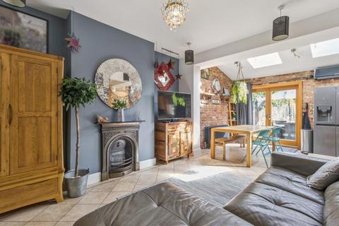 4 bedroom semi-detached house for sale, Talbot Avenue, Watford, WD19