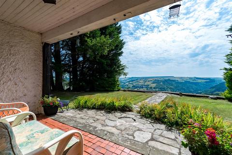 4 bedroom country house for sale, Nantyr, Glyn Ceiriog.